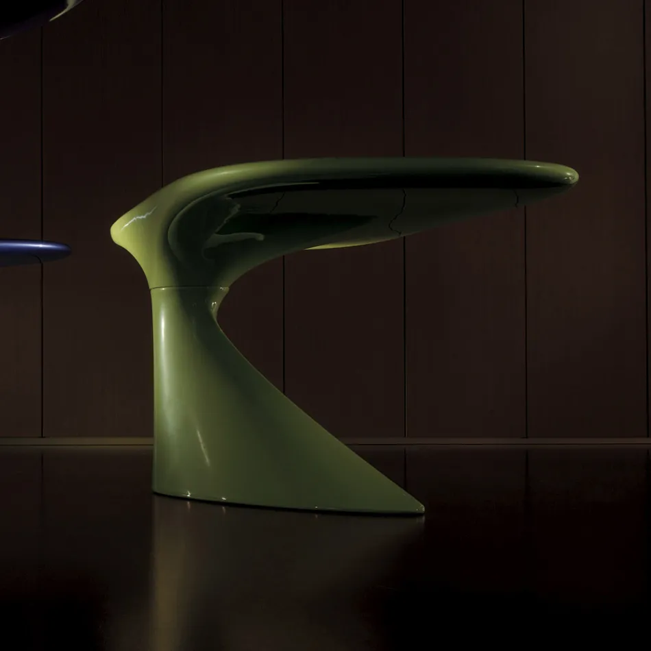 Escritorio Karim Rashid en resina - Smania Viadurini