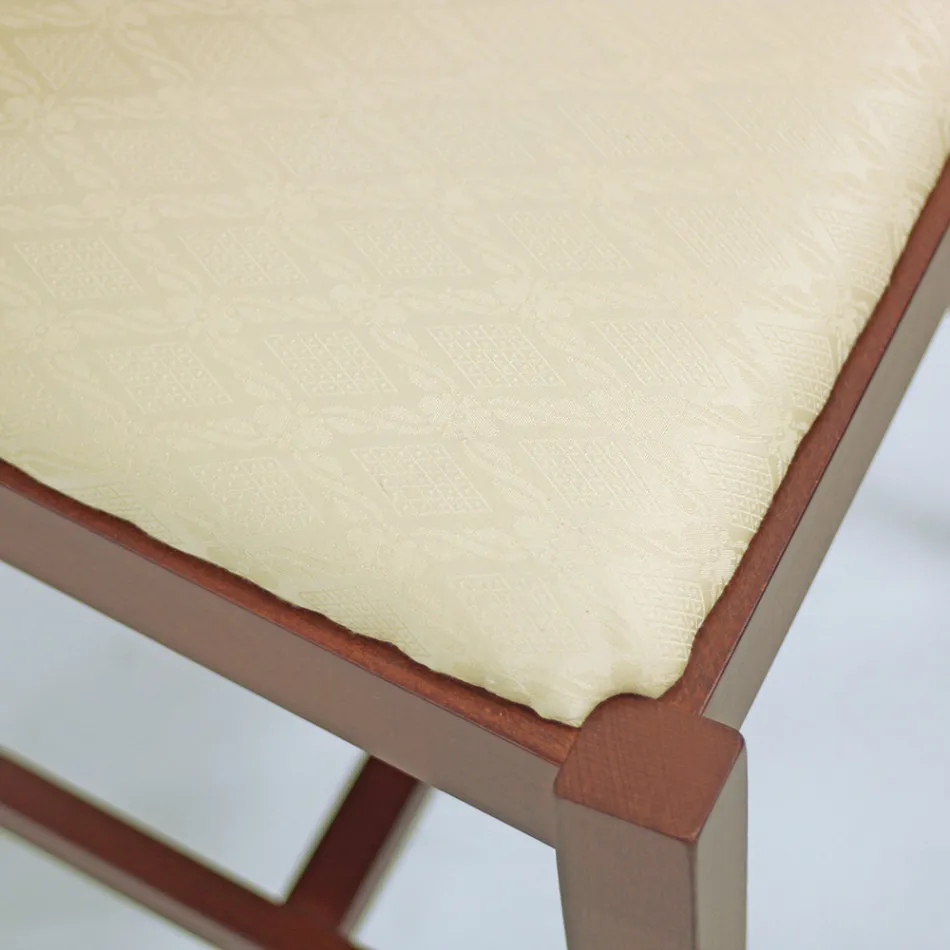 Silla clásica de madera con asiento de tela, diseño fabricado en Italia - Baptiste Viadurini