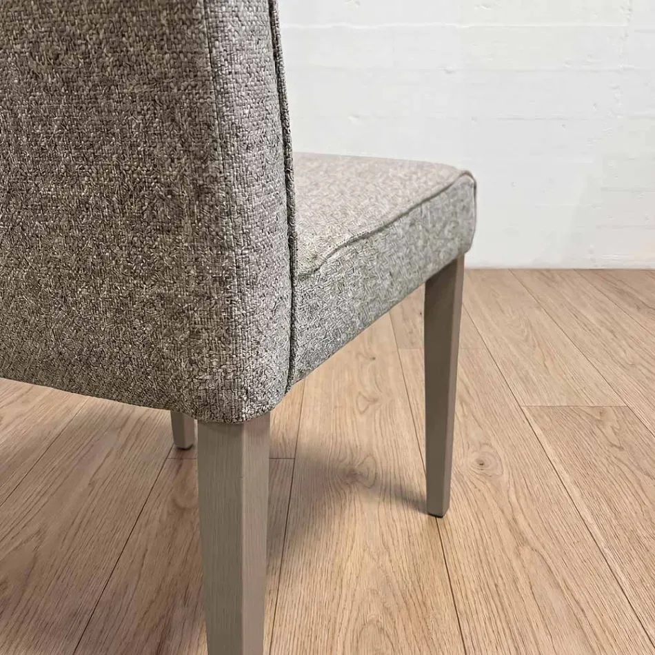Silla con patas de madera y asiento de tela antimanchas - Kandinsky Viadurini