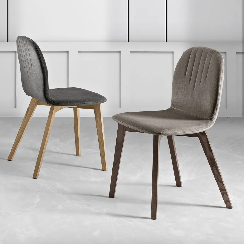 Silla con asiento monocasco de tela y patas de madera Made in Italy - Nezoku Viadurini