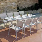 Silla de jardín apilable de aluminio con reposabrazos de diseño - Gontran Viadurini