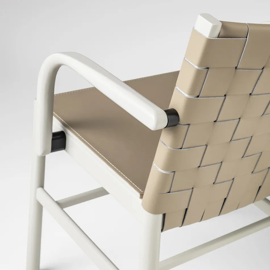 Silla de lujo en haya lacada en beige y cuero tejido Made in Italy - Nora Viadurini