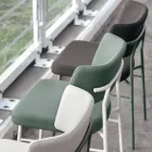 Silla de tela de lujo con base de metal Made in Italy, 2 piezas - Alaska Viadurini