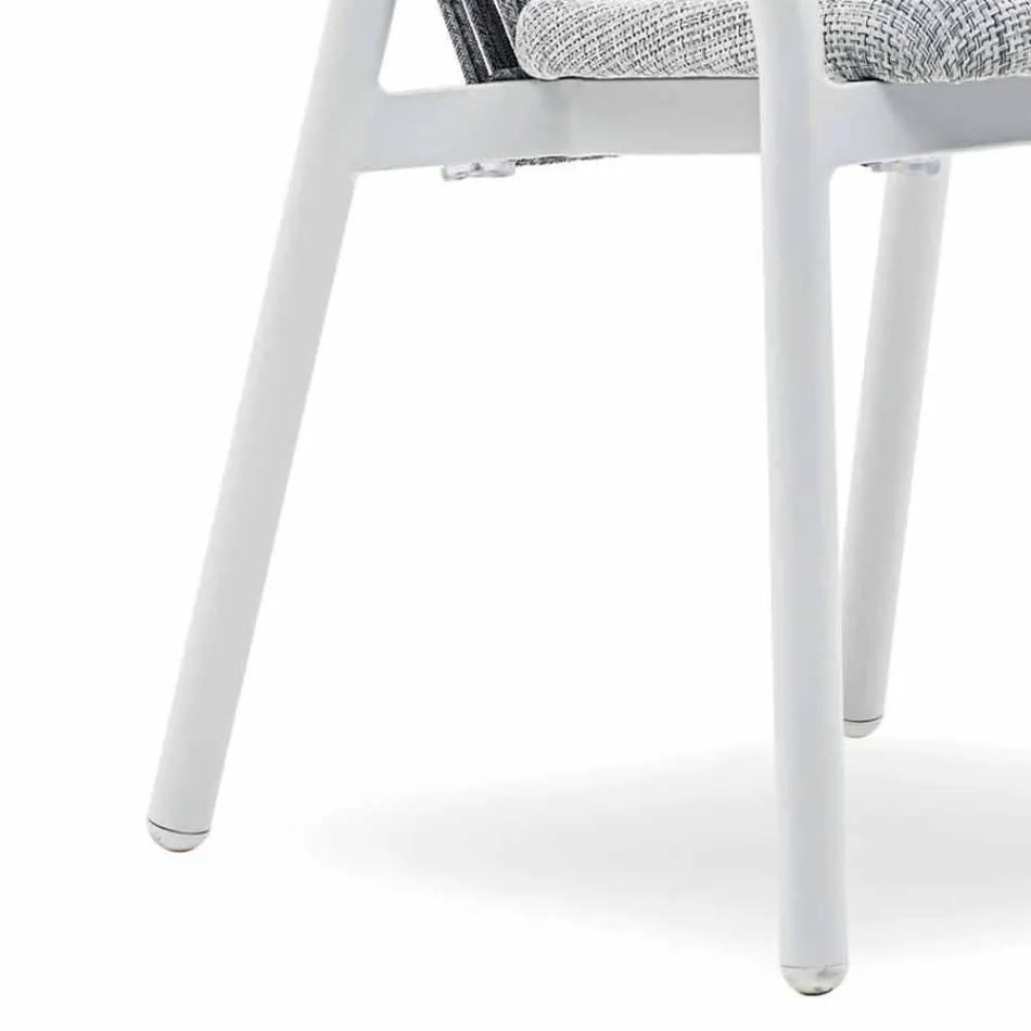 Silla apilable para exteriores con reposabrazos acolchados Al. 73 cm - Smart by Varaschin Viadurini