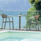 Silla Apilable con Asiento de Textilene y Respaldo de Mimbre Torcido - Passion Viadurini