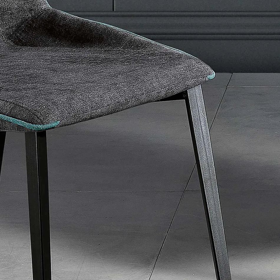 Silla moderna de tela y patas triangulares fabricada en Italia, Oriella Viadurini