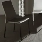 Silla de comedor moderna en metal pintado y asiento de cuero ecológico, 4 piezas - Alba Viadurini