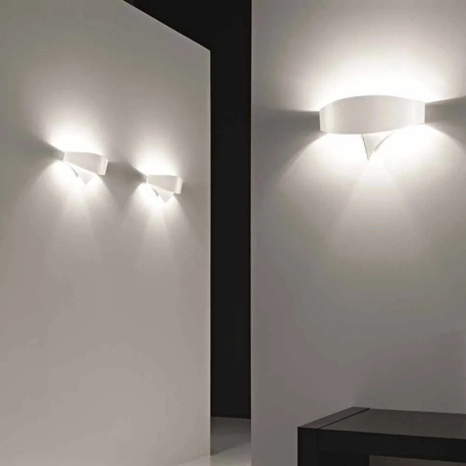 Selene Escudo applique moderno diseño de acero pintado Viadurini