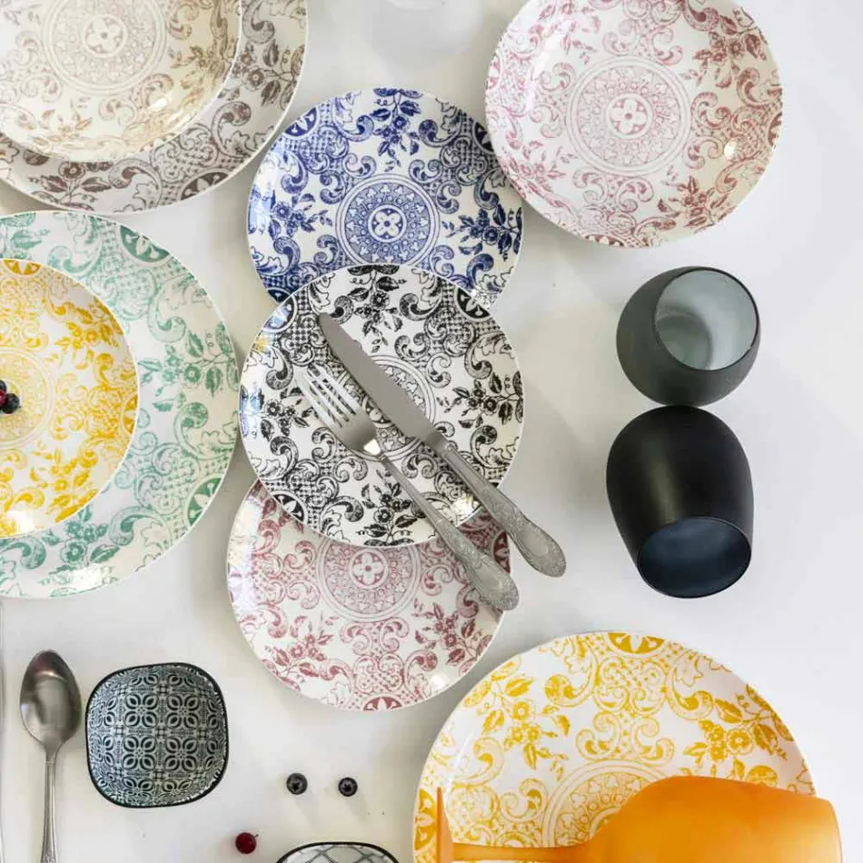 Juego de copa de vino tinto o blanco en vidrio coloreado, 12 piezas - Borde Viadurini