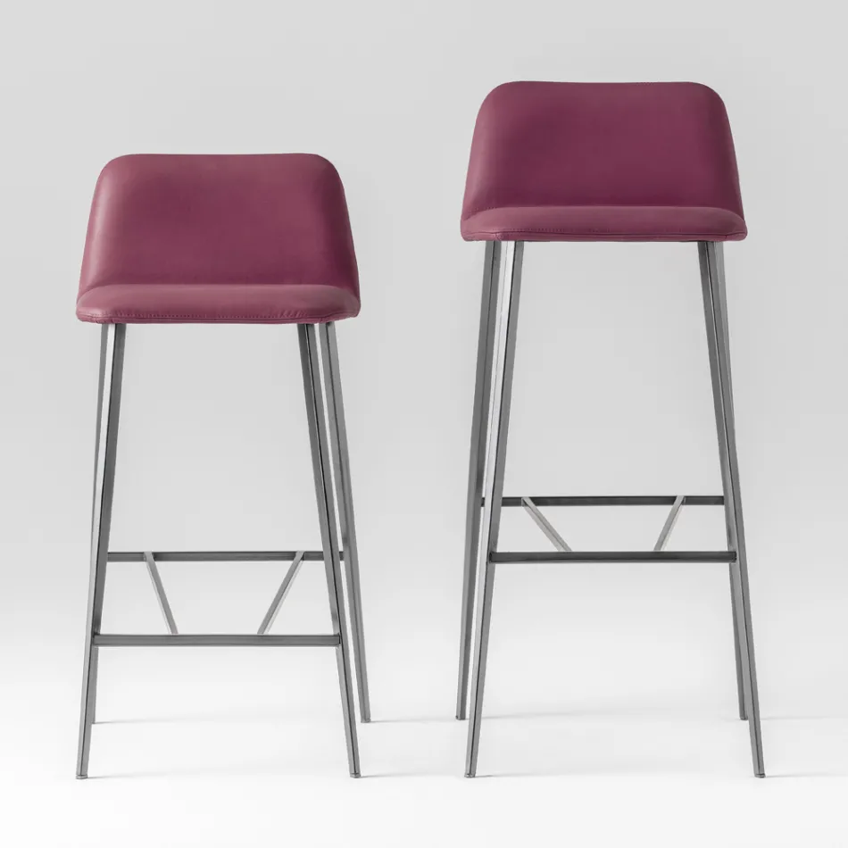 Taburete alto de calidad en cuero con base de metal Made in Italy - Molde Viadurini