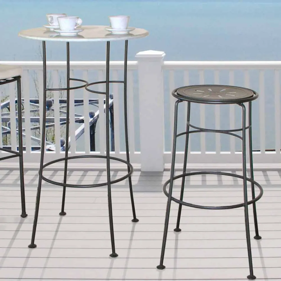 Taburete de jardín de hierro hecho a mano con reposapiés Made in Italy - Sireo Viadurini