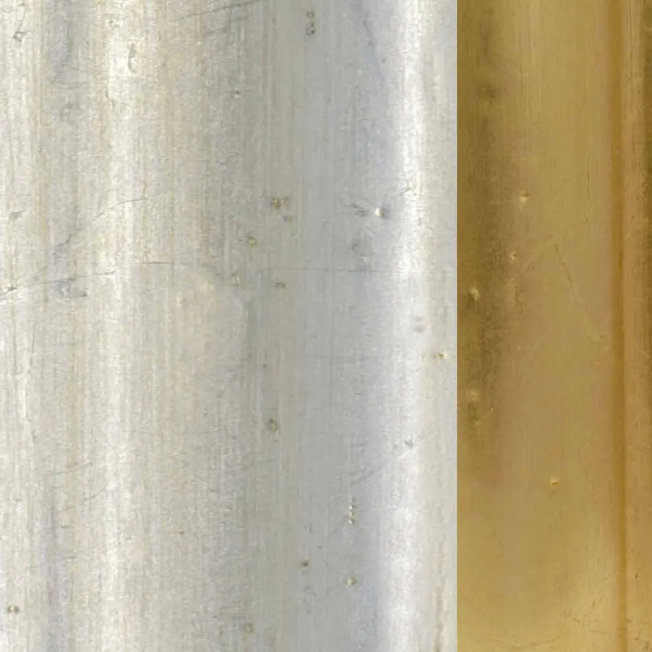 Espejo de pared de resina de friso y madera de abeto hecho en Italia Alberto Viadurini