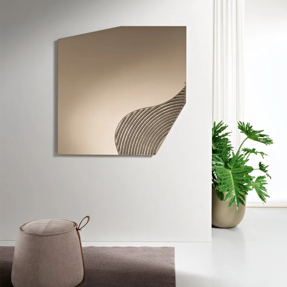 Espejo de pared Lirion con inserto a rayas bicolor, fabricado en Italia. Viadurini