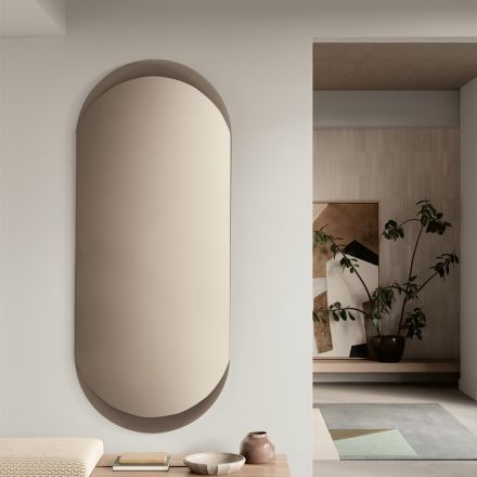 Espejo de pared Ecla con forma alargada y esquinas redondeadas. Fabricado en Italia. Viadurini