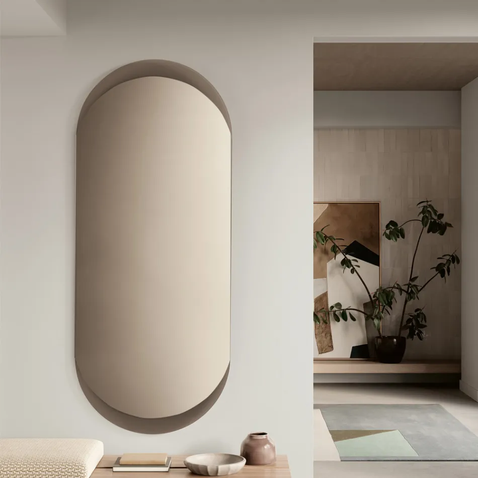 Espejo de pared Ecla con forma alargada y esquinas redondeadas. Fabricado en Italia. Viadurini