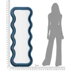 Espejo de pared en MDF revestido en terciopelo con líneas onduladas - Sheldon Viadurini