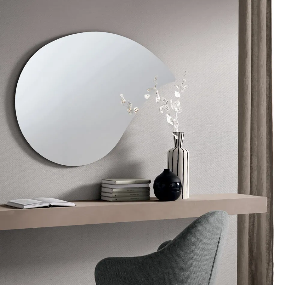 Espejo de pared Aurelia con forma de gota, fabricado en Italia. Viadurini