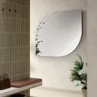 Espejo de cristal con grabados en dos tamaños y colores, fabricado en Italia - Vela Viadurini
