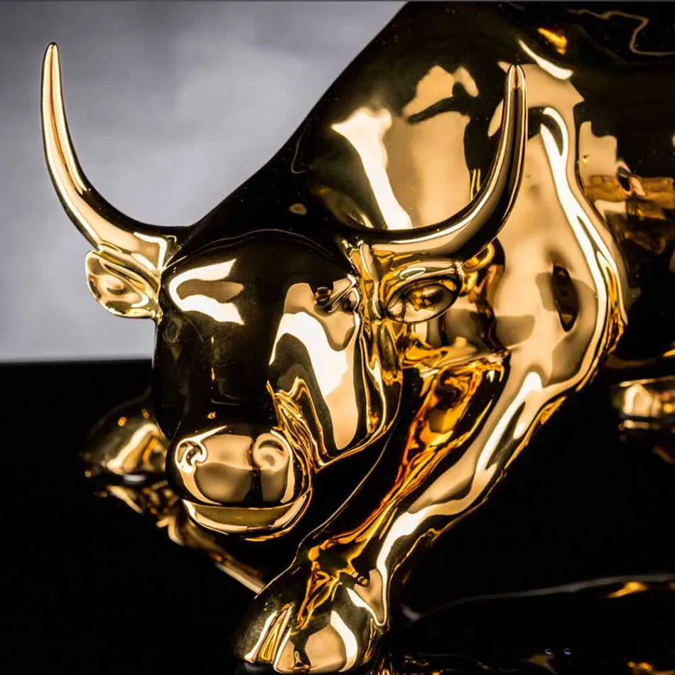 Figura de cerámica hecha a mano en forma de toro Made in Italy - Bulino Viadurini