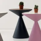 Mesa de centro para exterior en polietileno de colores con compartimento interno - Agudo Viadurini