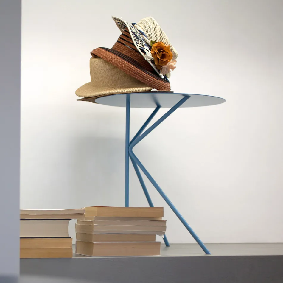 Mesa de centro redonda de metal, diseño en varios colores y 2 tamaños - Olesya Viadurini