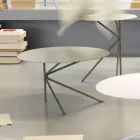 Mesa de centro redonda de metal, diseño en varios colores y 2 tamaños - Olesya Viadurini