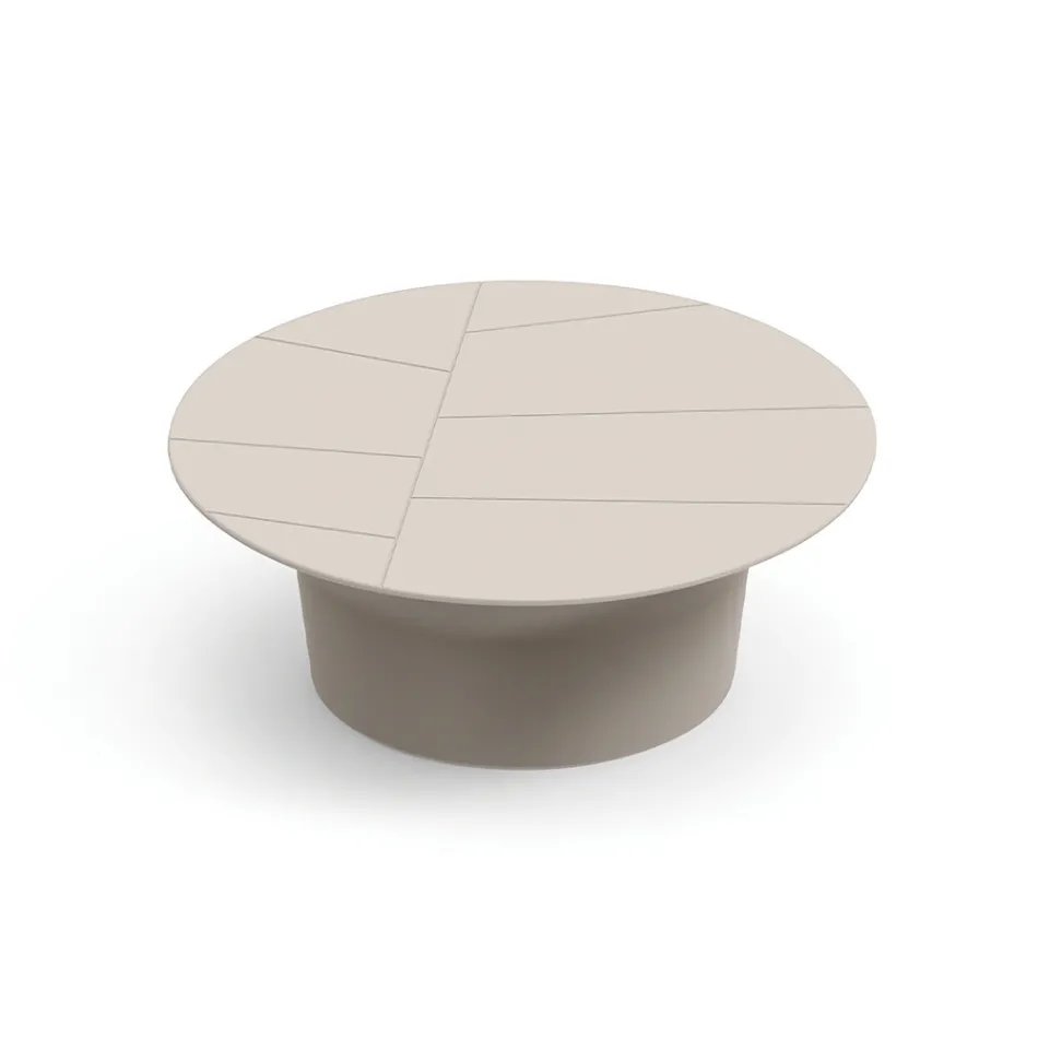 Mesa de centro de polietileno para exterior disponible en varios colores - Toalla Viadurini