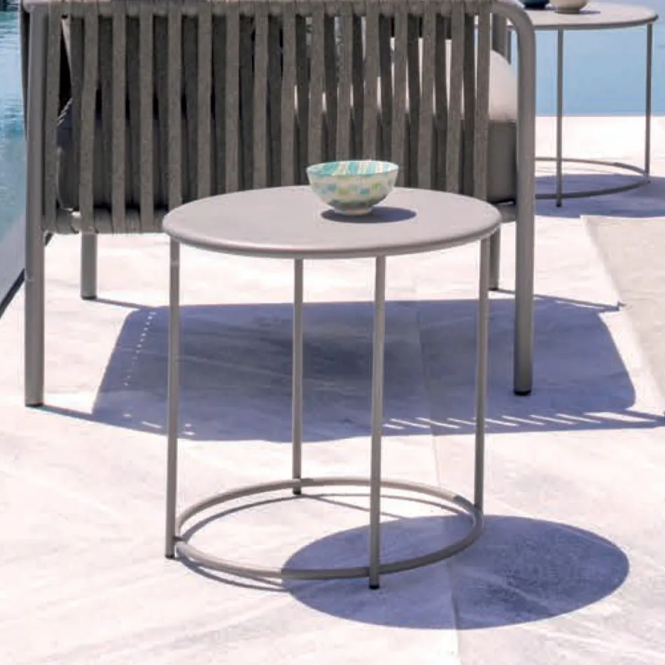 Mesa de centro de jardín en acero galvanizado de varios tamaños Made in Italy - Brienne Viadurini