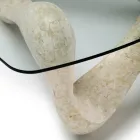 Mesa de centro con tapa de cristal y base de piedra fósil - California Viadurini