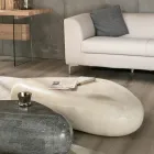 Mesa de centro moderna en piedra fósil moldeada - Beth Viadurini