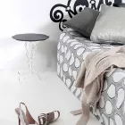 Mesa redonda negra de 36 cm de diámetro y diseño moderno de Janis, fabricada en Italia. Viadurini