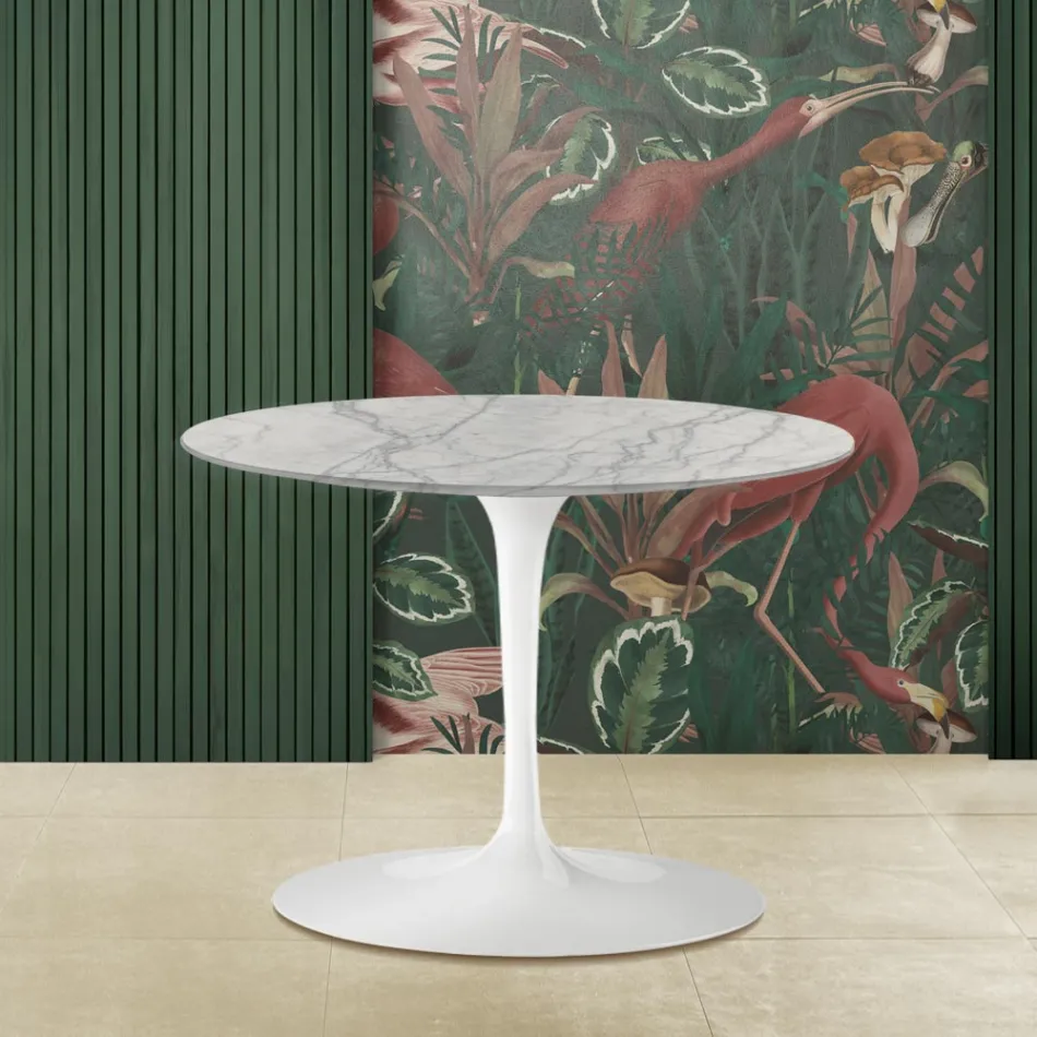 Tulip Saarinen H 39 Mesa de centro ovalada con tablero de mármol Statuarietto Carrara Viadurini