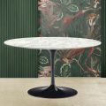 Mesita Tulip Saarinen con tablero de mármol de Carrara Alt. 41 Made in Italy - Scarlet
