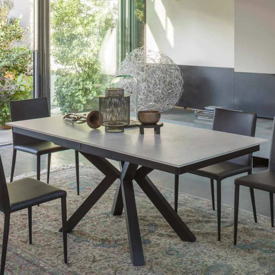 Mesa de comedor extensible hasta 2,8 m con patas de cerámica y metal - Paoluccio Viadurini