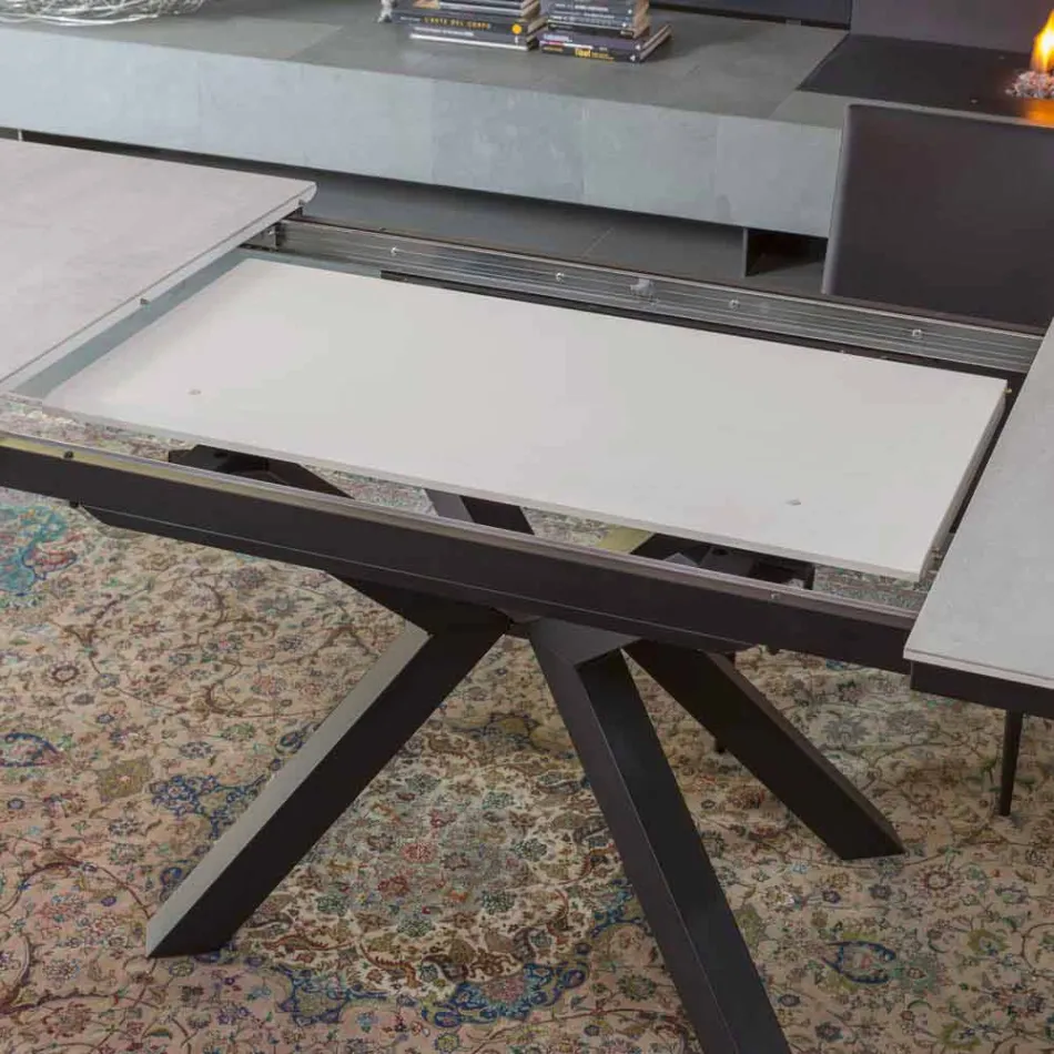 Mesa de comedor extensible hasta 2,8 m con patas de cerámica y metal - Paoluccio Viadurini