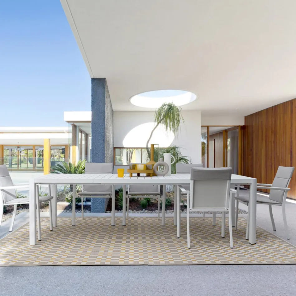 Mesa extensible hasta 240 cm en aluminio pintado en polvo - Pintura Viadurini