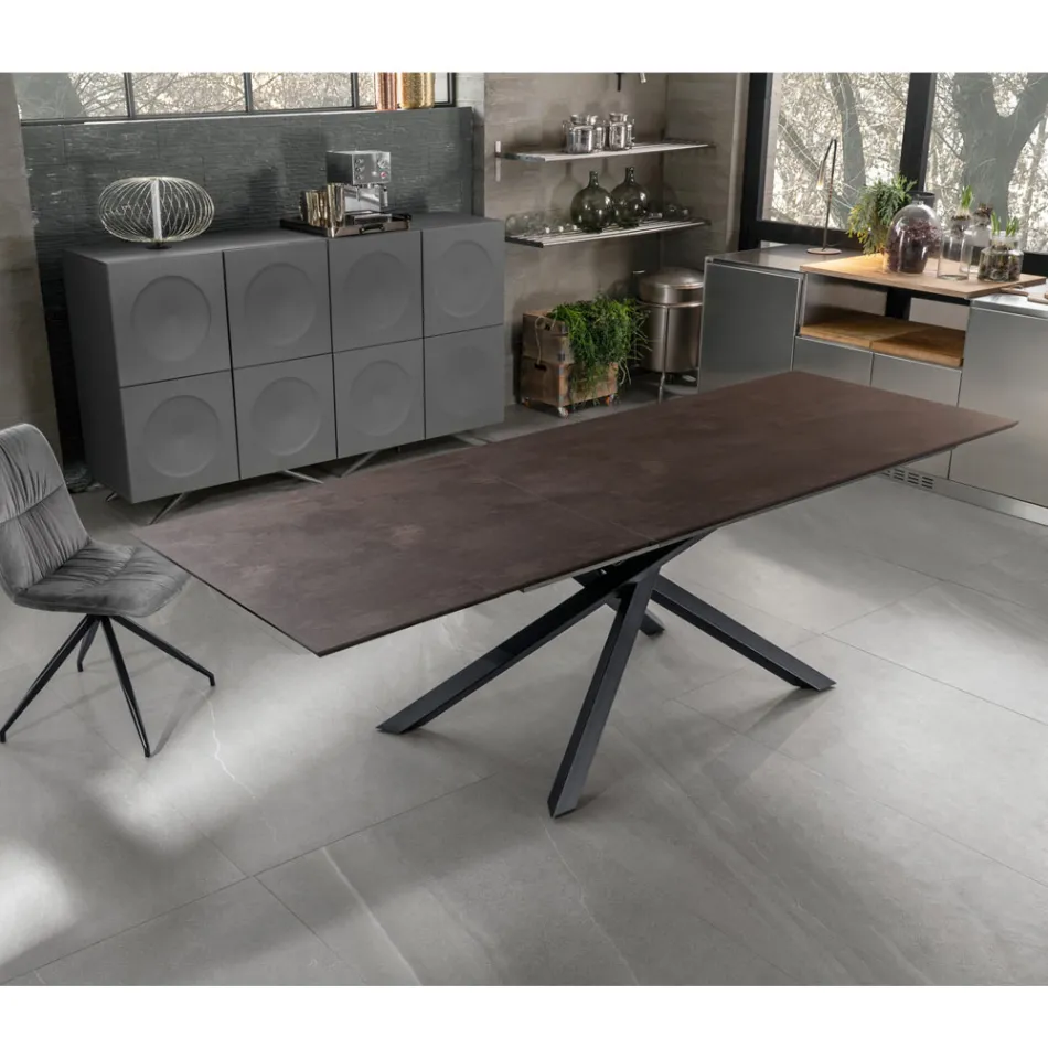 Mesa extensible hasta 270 cm con tapa de HPL y base de aluminio - Buscar Viadurini