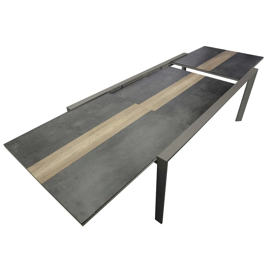 Mesa extensible 300 cm en aluminio con inserto HPL - Righello Viadurini