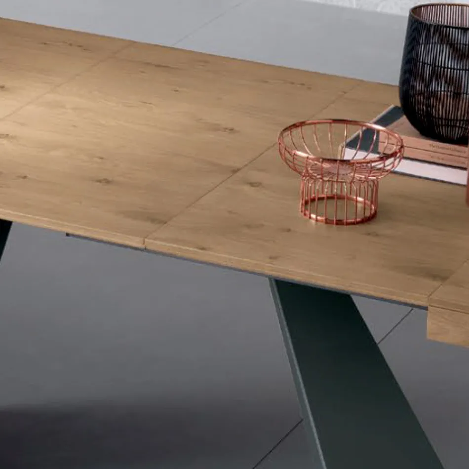 Mesa extensible con extensión central en madera contrachapada - Aperol Viadurini