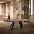 Mesa de diseño extensible en madera de roble fabricada en Italia Zerba