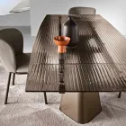 Mesa extensible de hasta 240 cm en cristal estriado transparente, fabricada en Italia - Talete Viadurini