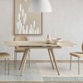 Mesa extensible de hasta 180 cm en piedra efecto mármol y metal - Numa