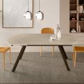 Mesa extensible de hasta 180 cm en piedra sinterizada con efecto mármol - Talia