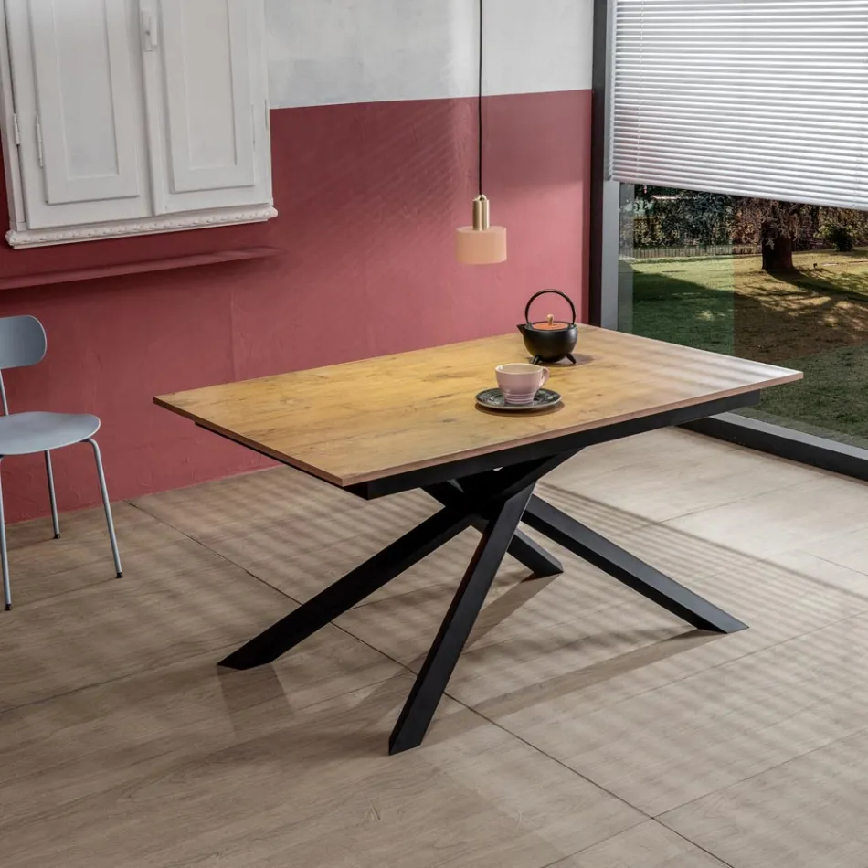 Mesa extensible hasta 190 cm en metal y tapa de melamina - Lavanda Viadurini