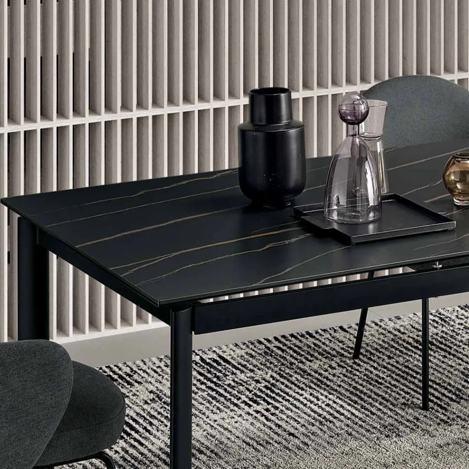Mesa extensible de gres porcelánico con base de metal pintado - Arko Viadurini