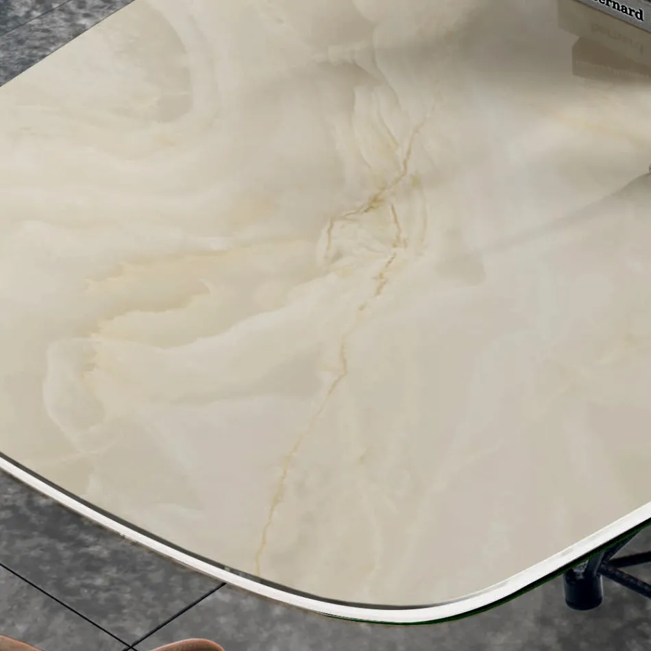 Mesa con tapa de cerámica en forma de barril y base de acero Made in Italy - Ezzellino Viadurini