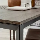 Mesa de cocina con tapa de melamina y base de metal Made in Italy - Spilla Viadurini