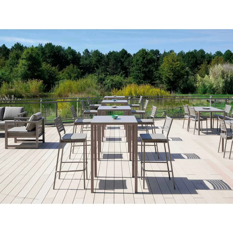 Mesa de bar cuadrada en metal pintado Made in Italy - Cuba Viadurini