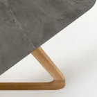 Mesa de exterior con base de madera y tapa de cerámica de piedra gris - Infinity Viadurini