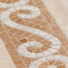 Mesa de exterior de travertino con inserciones de mosaico Made in Italy - Elegante Viadurini